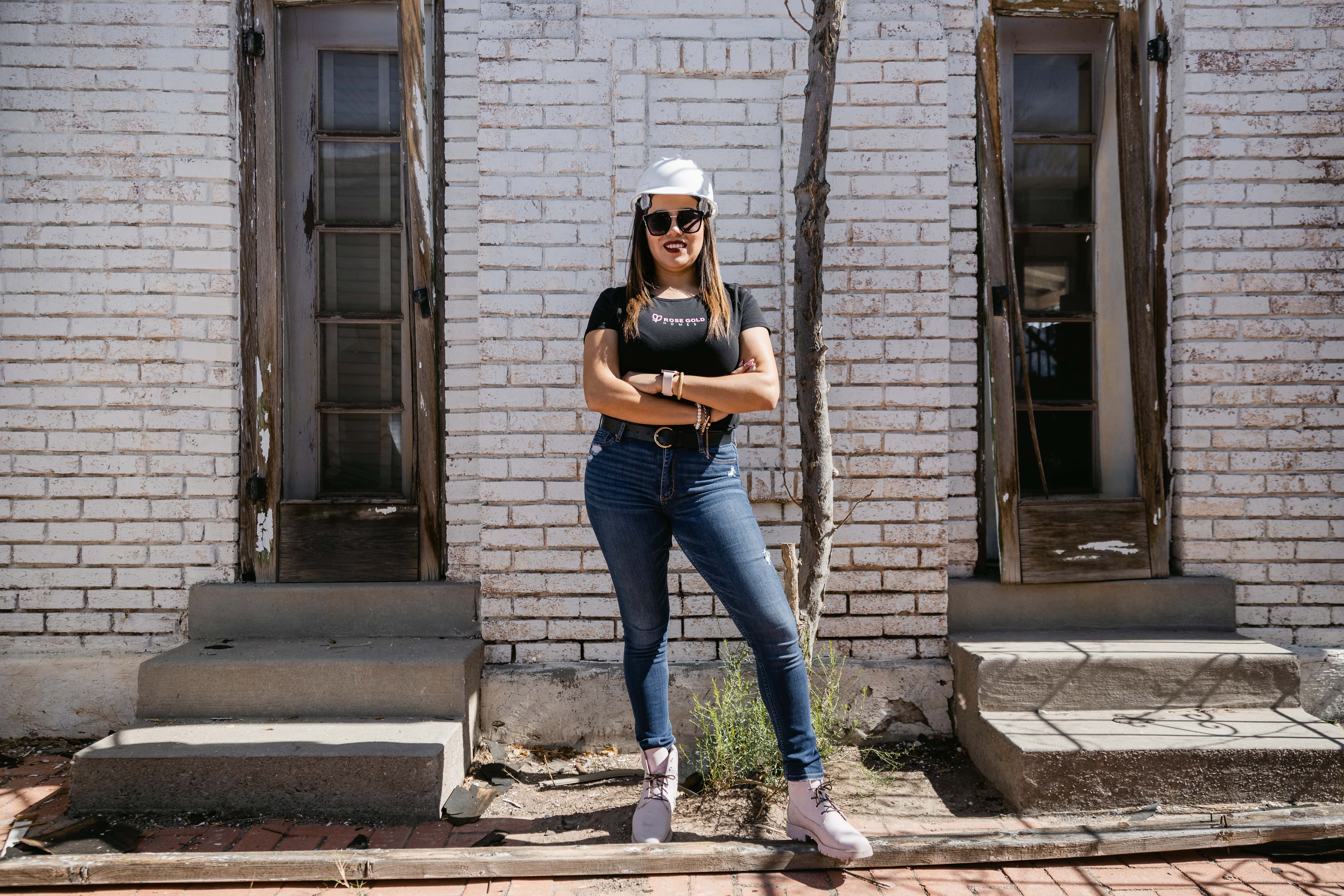 Nayeli Meza - Rose Gold Group