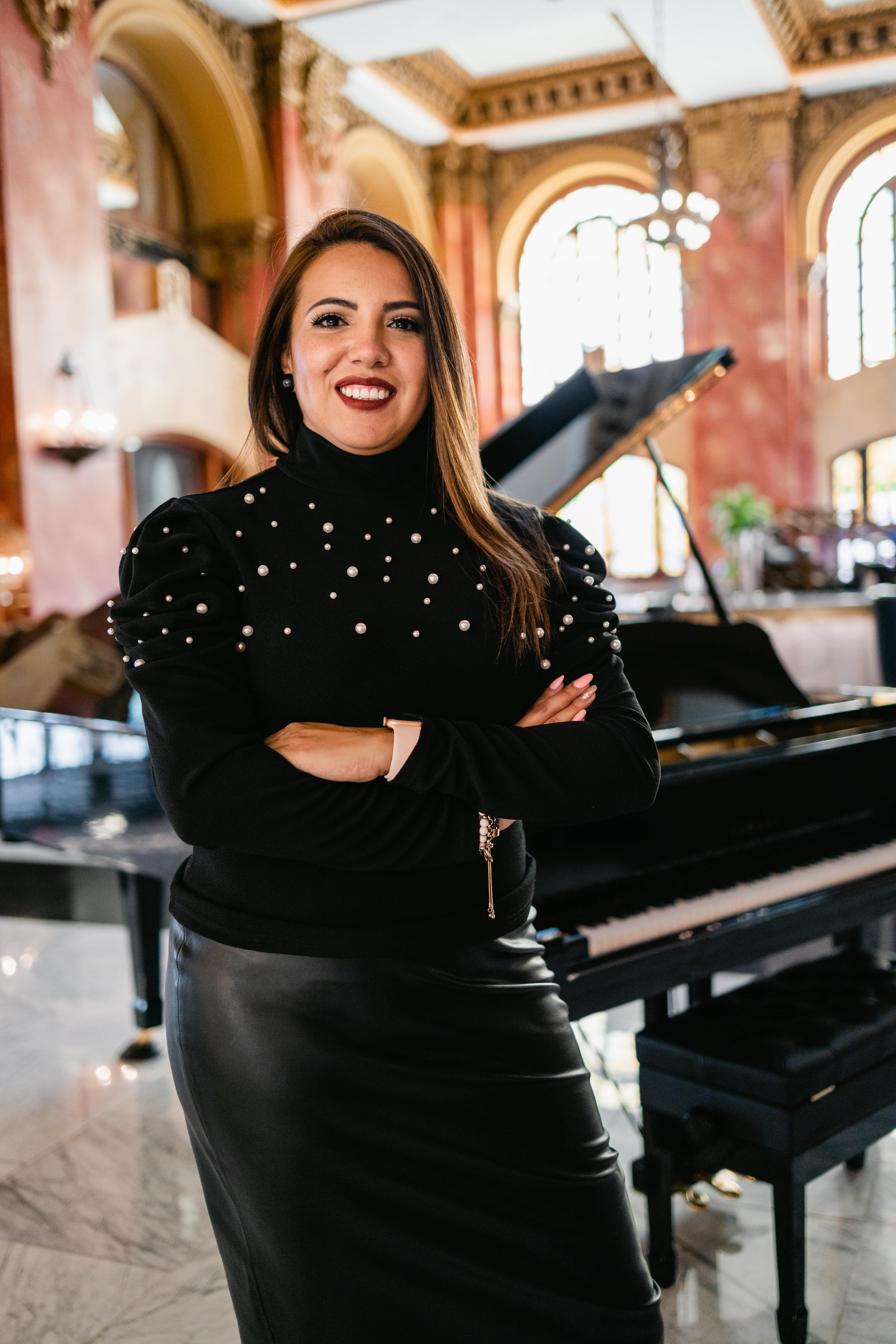 Nayeli Meza Interior Designer El Paso